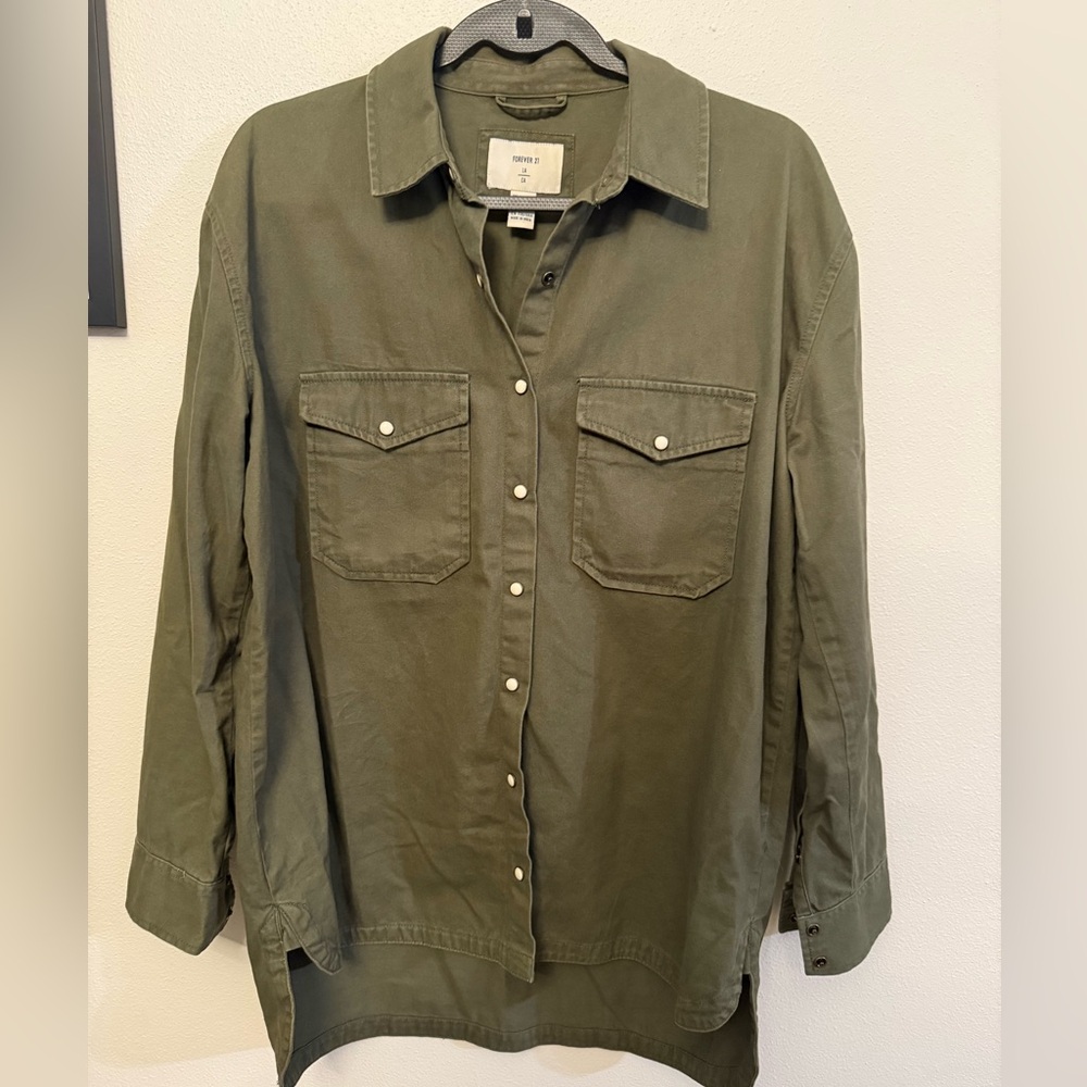 Army Green Shirt Jacket - large - Picture 4 of 4